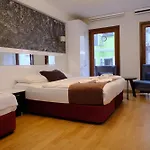 Apart-hotel Taksim 3*